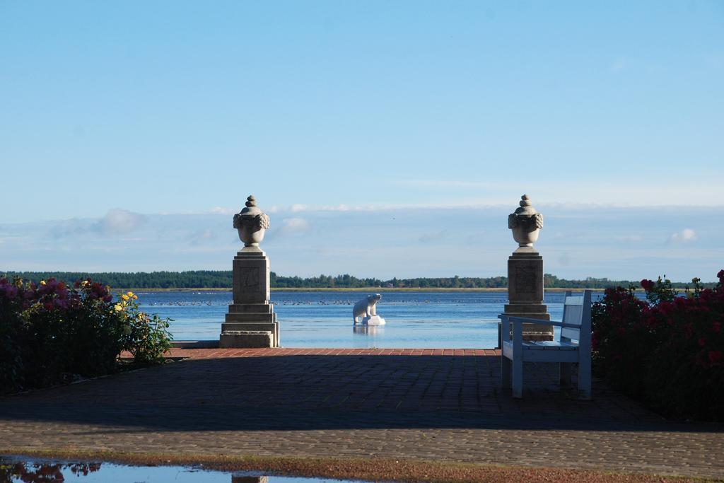 Beguta Guest House Haapsalu Exterior photo